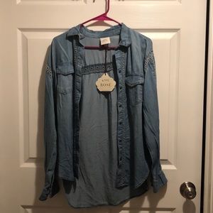 Jean Button Down Top with Detail Sz Med